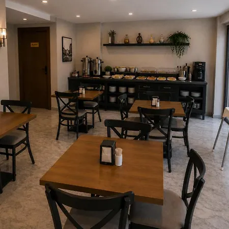 T H E V O I D - Just Steps From Osmanbey Metro Station Hotel 3*